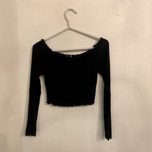 Windsor of the shoulder ruffle crop top